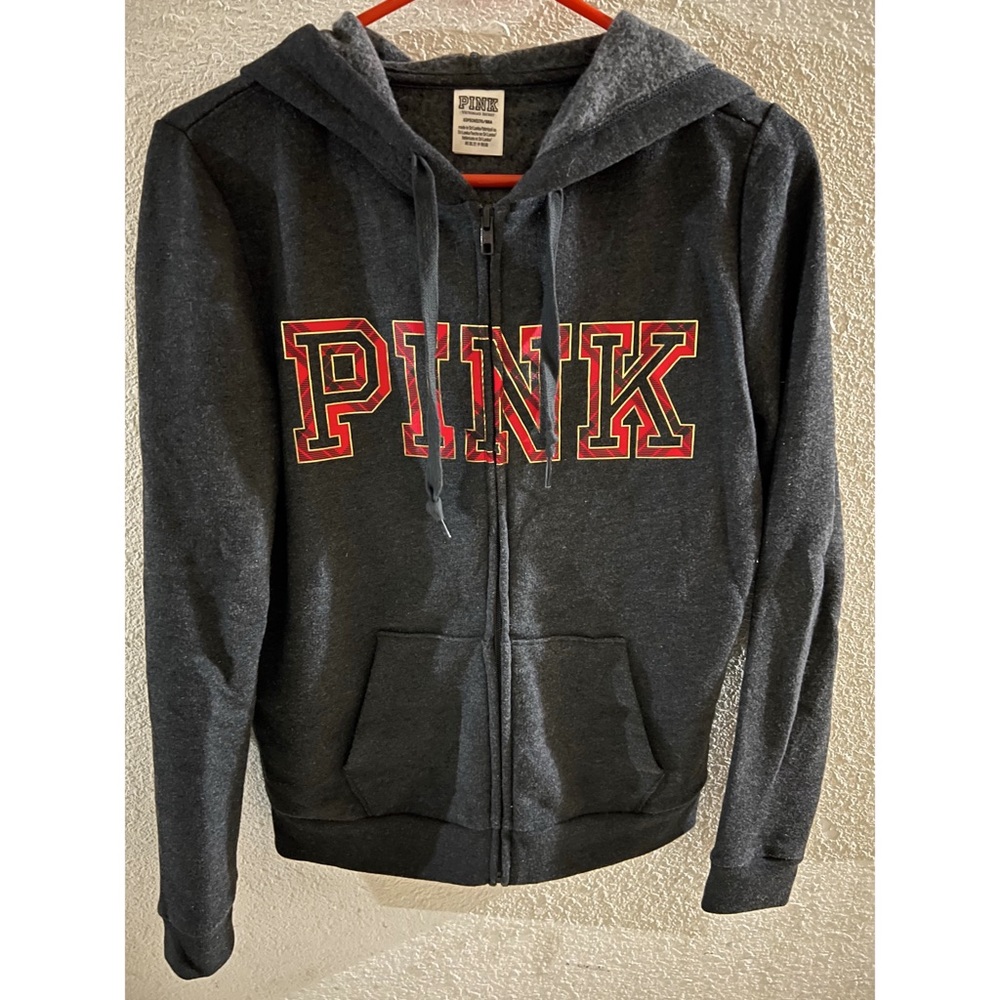 ✨ PINK zip up sweatshirt. ✨